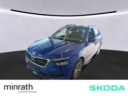 Blau Gebraucht 2021 Skoda Kamiq Clever SUV | 19.860 € (Guter Preis)