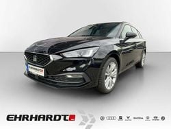 Midnight schwarz metallic Gebraucht 2024 Seat Leon Style Kombi | 28.690 € (Guter Preis)