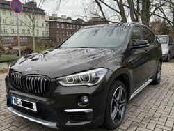 Braun Gebraucht 2019 BMW X1 Sport Line SUV | 20.990 € (Superpreis)