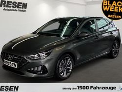 Grau Gebraucht 2024 Hyundai i30 Trend Limousine | 20.880 € (Fairer Preis)