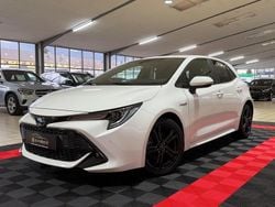 Weiß Gebraucht 2021 Toyota Corolla Hybrid Team Limousine | 21.900 € (Fairer Preis)