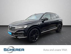 Deep black perleffekt (metallic) Gebraucht 2022 VW Touareg Elegance SUV | 47.900 € (Superpreis)