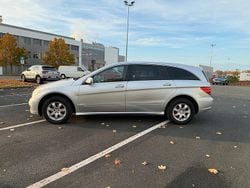 Silber Gebraucht 2006 Mercedes R320 Van / Kleinbus | 4.500 € (Fairer Preis)