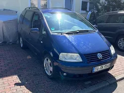 Violett Gebraucht 2002 VW Sharan Comfortline Van / Kleinbus | 1.499 € (Guter Preis)