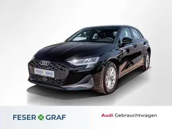 Brilliantschwarz Gebraucht 2024 Audi A3 Ambiente Limousine | 32.990 € (Guter Preis)