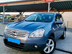 Grau Gebraucht 2008 Nissan Qashqai +2 Tekna SUV | 5.500 € (Fairer Preis)