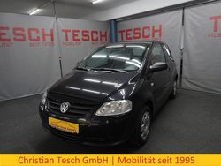 Schwarz Gebraucht 2005 VW Fox Basis Kleinwagen | 1.990 € (Teuer)