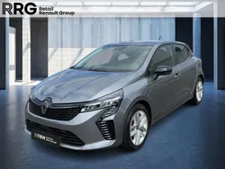 Grau Gebraucht 2024 Renault Clio V Evolution Limousine | 15.990 € (Fairer Preis)