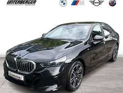 Schwarz Gebraucht 2024 BMW 520 M Sport Limousine | 53.860 € (Guter Preis)
