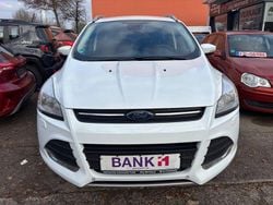 Weiß Gebraucht 2016 Ford Kuga Trend SUV | 7.999 € (Guter Preis)