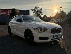 Weiß Gebraucht 2013 BMW 114 Kleinwagen | 8.799 € (Teuer)