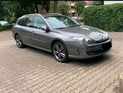 Grau Gebraucht 2009 Renault Laguna III Kombi | 2.750 € (Superpreis)