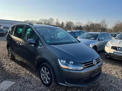 Grau Gebraucht 2012 VW Sharan Match Van / Kleinbus | 8.500 € (Superpreis)