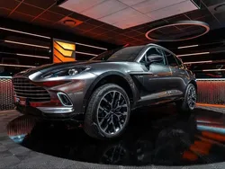 Silber Gebraucht 2020 Aston Martin DBX SUV | 109.900 €