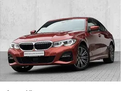 Rot Gebraucht 2021 BMW 330e M Sport Limousine | 38.880 € (Teuer)