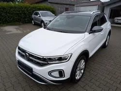 Weiß Gebraucht 2024 VW T-Roc Style SUV | 24.400 € (Guter Preis)