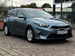 Blau Gebraucht 2025 Kia Ceed Sportswagon Kombi | 23.400 € (Superpreis)