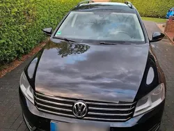 Schwarz Gebraucht 2013 VW Passat Kombi | 7.000 €