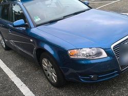 Blau Gebraucht 2005 Audi A4 Kombi | 1.500 € (Fairer Preis)