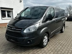 Grau Gebraucht 2017 Ford Tourneo Custom Titanium Van / Kleinbus | 24.990 € (Superpreis)