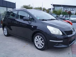 Black mica / ink Gebraucht 2010 Toyota Verso Van / Kleinbus | 6.990 € (Fairer Preis)