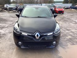Schwarz Gebraucht 2013 Renault Clio IV Limousine | 4.300 € (Teuer)