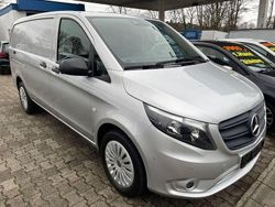 Silber Gebraucht 2020 Mercedes Vito Van | 23.500 € (Guter Preis)