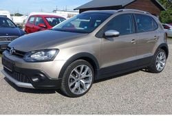 Beige Gebraucht 2015 VW Polo Cross S Kleinwagen | 15.950 € (Teuer)
