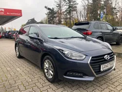 Blau Gebraucht 2018 Hyundai i40 Trend Kombi | 14.800 € (Fairer Preis)