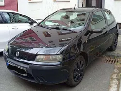 Schwarz Gebraucht 2003 Fiat Punto Kleinwagen | 950 € (Fairer Preis)