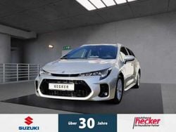 Precious silver metallic (metallic) Gebraucht 2021 Suzuki Swace Comfort Kombi | 18.970 € (Fairer Preis)