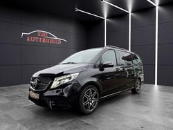 Obsidianschwarz metallic Gebraucht 2022 Mercedes V250 AMG Van / Kleinbus | 44.900 € (Guter Preis)