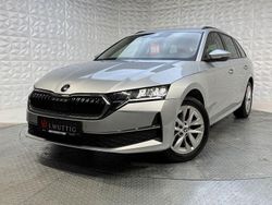 Silber Gebraucht 2024 Skoda Octavia Selection Kombi | 27.770 € (Guter Preis)