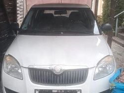 Weiß Gebraucht 2009 Skoda Fabia Limousine | 550 € (Superpreis)