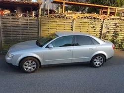 Silber Gebraucht 2003 Audi A4 Limousine | 2.999 € (Etwas zu teuer)