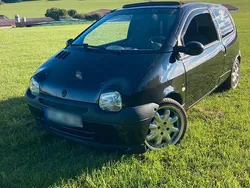 Schwarz Gebraucht 2004 Renault Twingo Kleinwagen | 1.350 € (Fairer Preis)