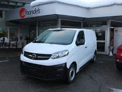 Weiß (eisweiß) Gebraucht 2023 Opel Vivaro Van | 25.990 € (Guter Preis)