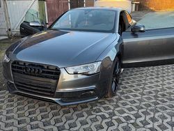 Grau Gebraucht 2013 Audi A5 Sport Coupé | 13.900 € (Guter Preis)