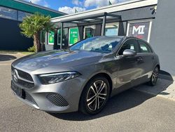 Grau Gebraucht 2024 Mercedes A180 Advanced Limousine | 24.990 € (Guter Preis)