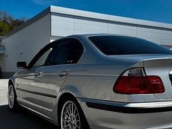 Silber Gebraucht 2001 BMW 320 Limousine | 6.000 €