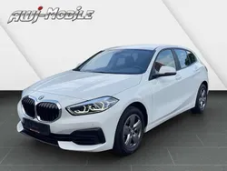 Alpinweiss iii Gebraucht 2024 BMW 118 Advantage Kleinwagen | 19.999 € (Superpreis)