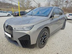 Grau Gebraucht 2023 BMW iX Performance SUV | 59.300 € (Teuer)
