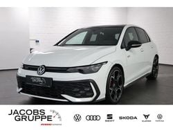 Weiß Gebraucht 2024 VW Golf VIII Style Limousine | 35.880 € (Guter Preis)