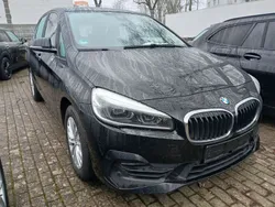 Schwarz Gebraucht 2021 BMW 218 Active Tourer Advantage Van / Kleinbus | 13.990 €
