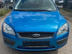 Blau Gebraucht 2006 Ford Focus Fun X Kombi | 1.690 € (Fairer Preis)