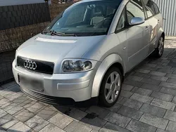Silber Gebraucht 2000 Audi A2 Kleinwagen | 2.100 € (Fairer Preis)