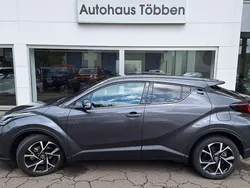 Marlingrau Gebraucht 2020 Toyota C-HR Team SUV | 21.450 € (Fairer Preis)