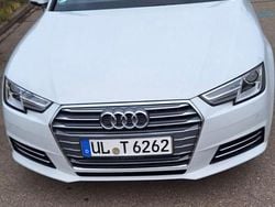 Weiß Gebraucht 2018 Audi A4 Comfort Limousine | 14.299 € (Fairer Preis)