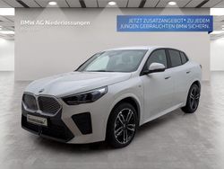 Weiß Gebraucht 2025 BMW iX2 M Sport SUV | 56.495 € (Fairer Preis)