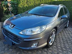 Grau Gebraucht 2005 Peugeot 407 Premium Kombi | 2.500 € (Etwas zu teuer)